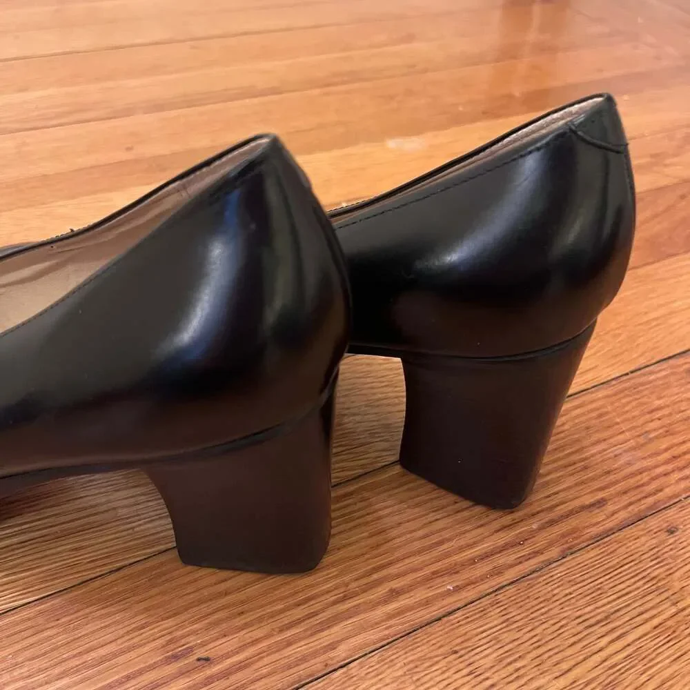 Jacqueline Ferrar Vintage Black Leather Block Heel Pumps Square Toe Shoes 8.5M
